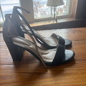 Kelly & Katie Black Block Heel Sandals